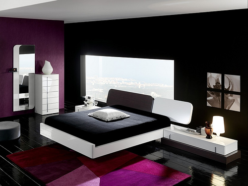 kamar tidur violet