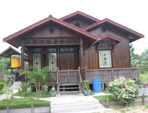 Design Rumah Kayu (2)